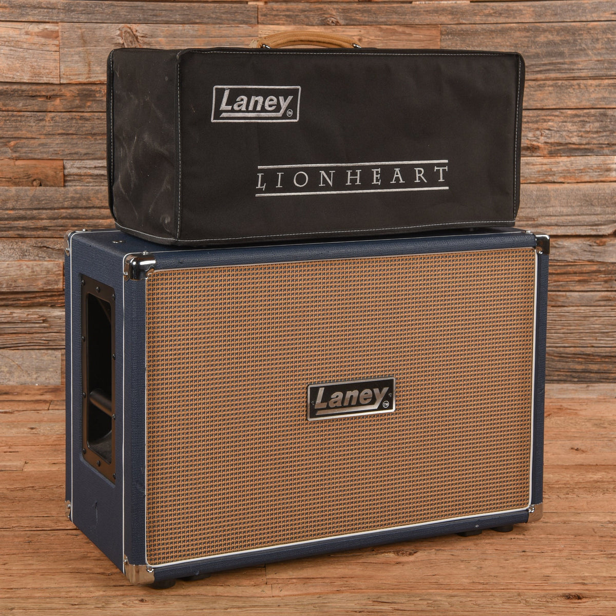 Laney Lionheart L20H & 2x12 Cabinet - View 3 | MusicMarket