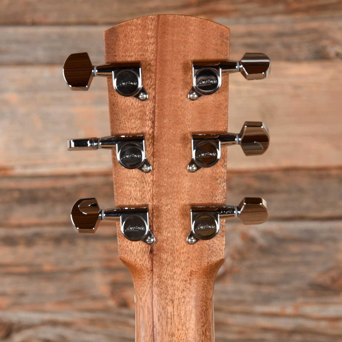 Larrivee J03R Sunburst 2024 - View 7 | MusicMarket