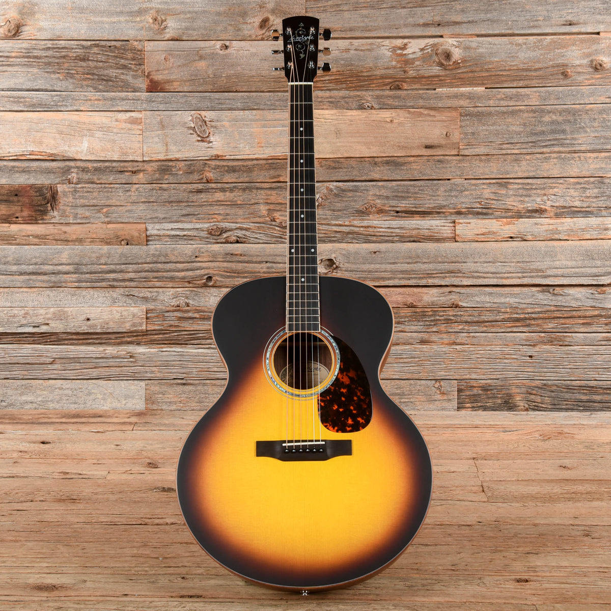 Larrivee J03R Sunburst 2024 - View 4 | MusicMarket