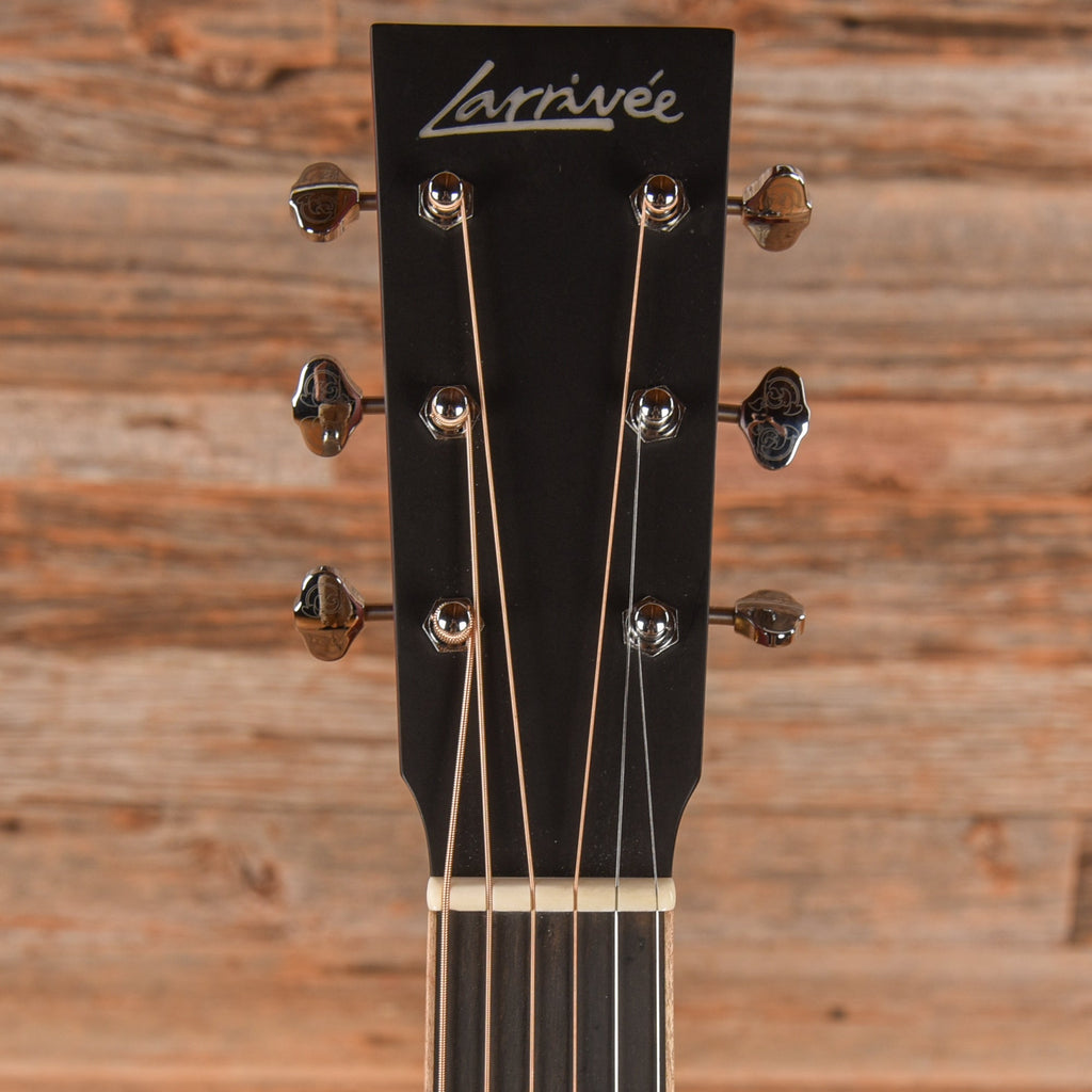 Larrivee OM-40 Sunburst 2025 - View 6 | MusicMarket