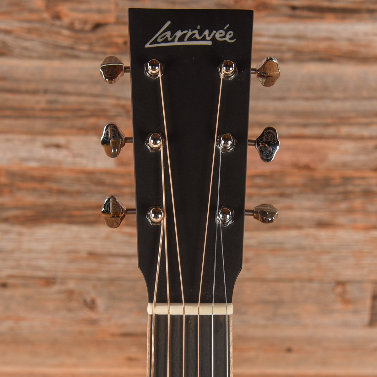 Larrivee OM-40 Sunburst 2025 - View 6 | MusicMarket