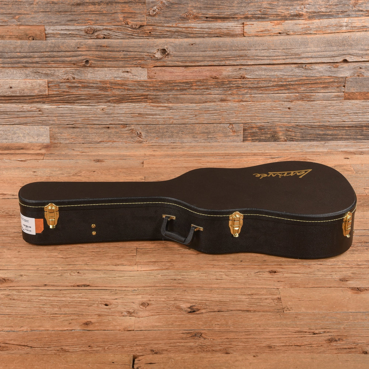 Larrivee LV-03 MH Natural - View 8 | MusicMarket