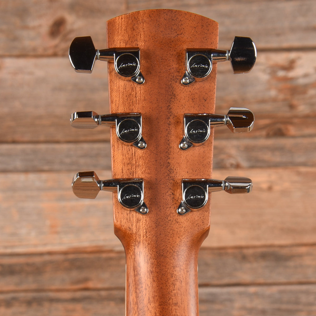 Larrivee LV-03 MH Natural - View 7 | MusicMarket