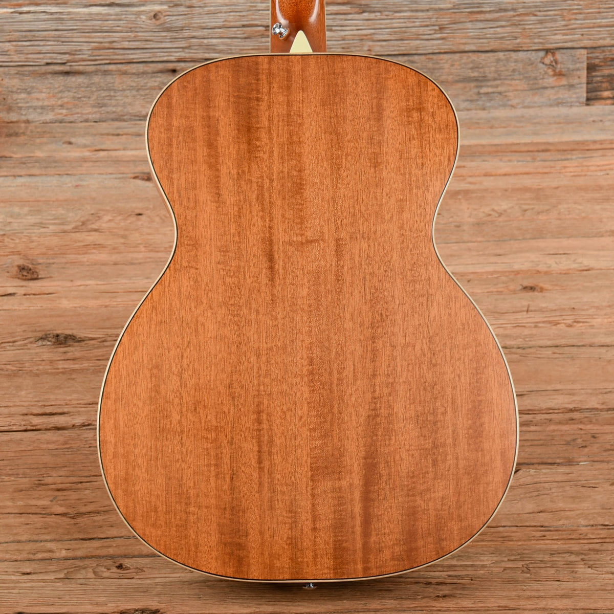 Larrivee OM-03 Natural 2004 - View 3 | MusicMarket