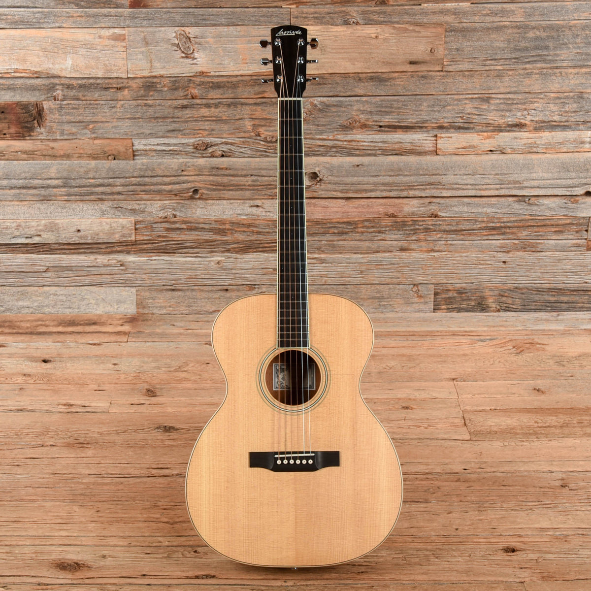 Larrivee OM-03 Natural 2004 - View 4 | MusicMarket