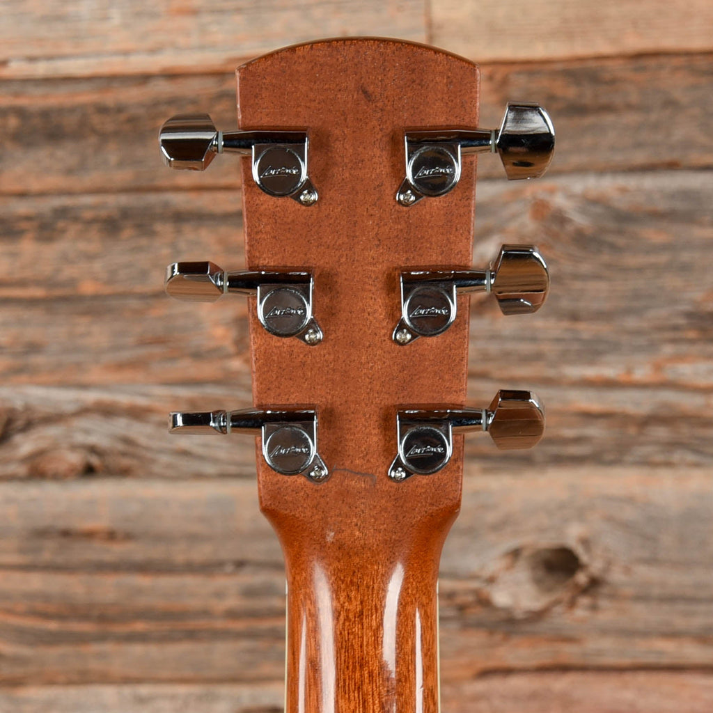 Larrivee OM-03 Natural 2004 - View 7 | MusicMarket