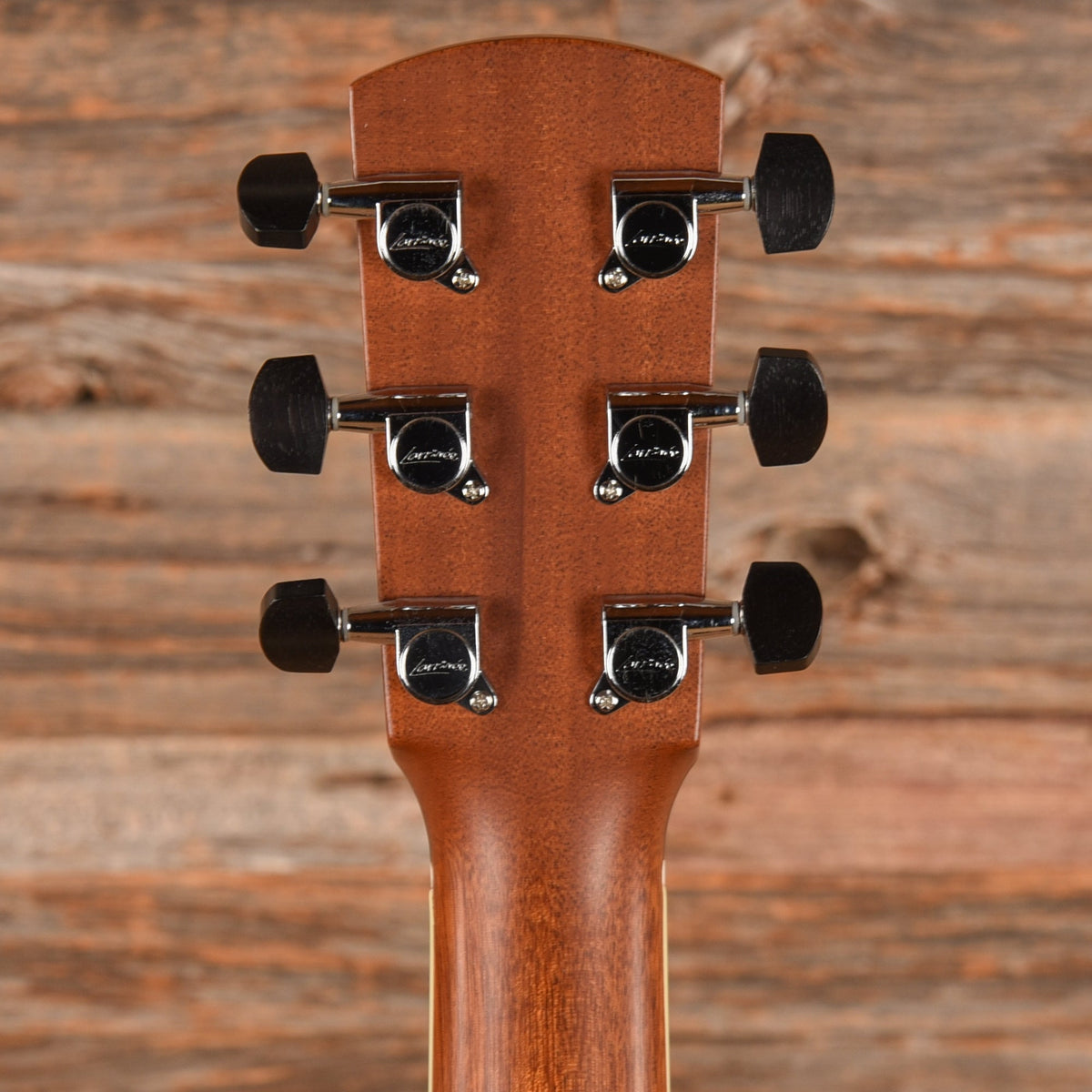 Larrivee OM-09 Natural 2004 - View 7 | MusicMarket