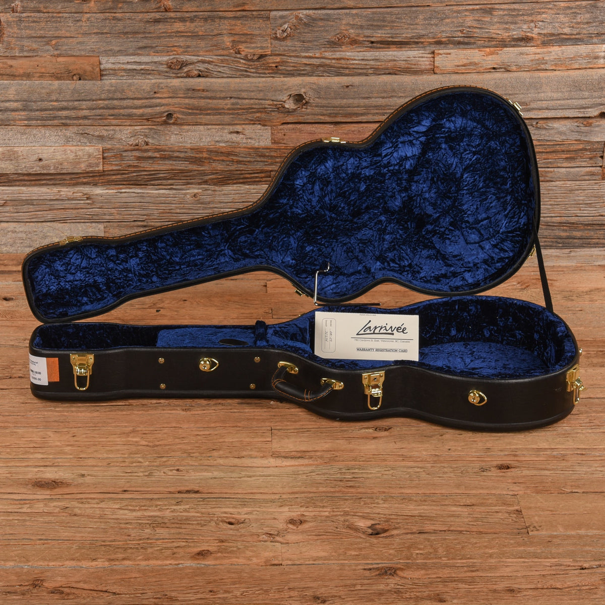 Larrivee OM-09 Natural 2004 - View 9 | MusicMarket