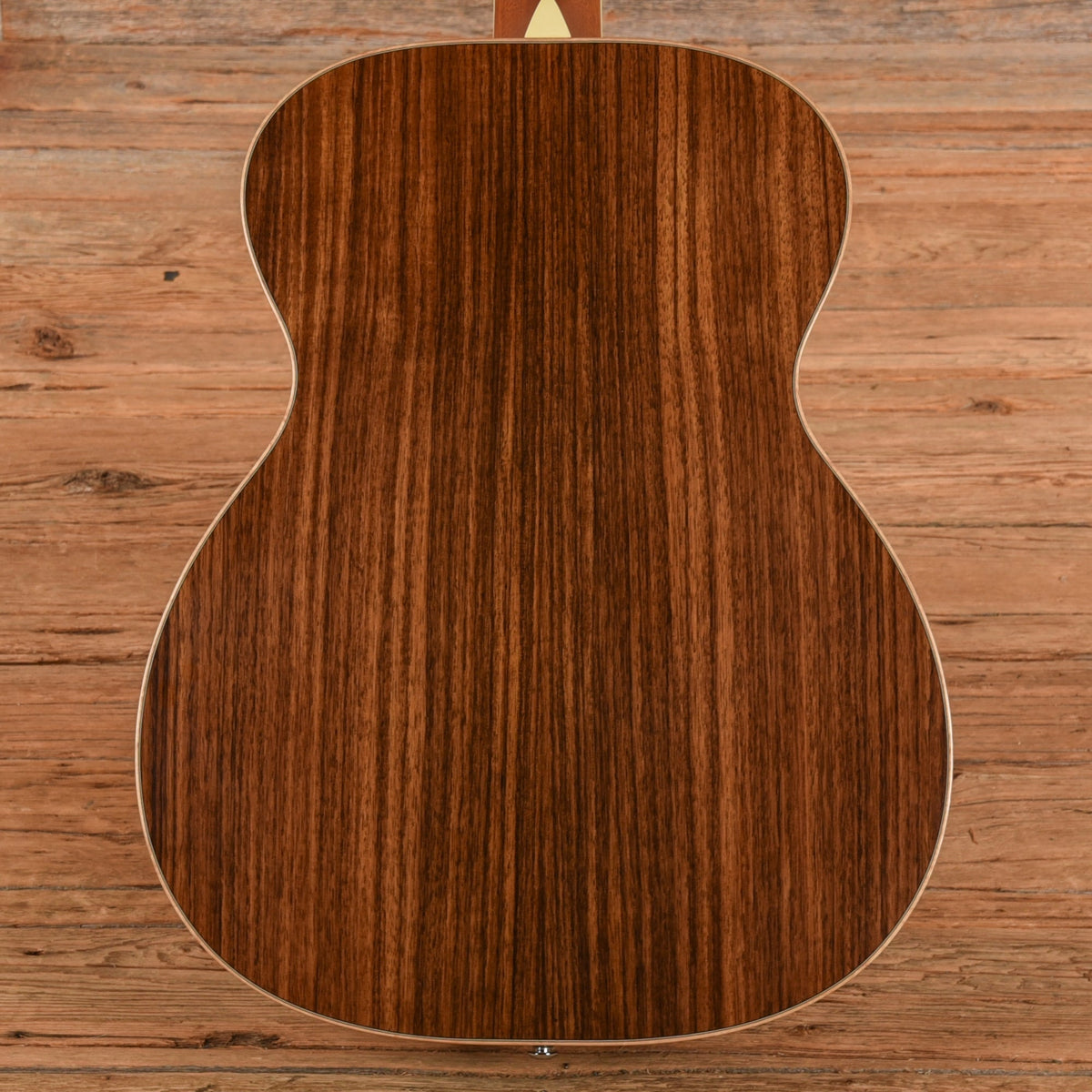Larrivee OM-09 Natural 2004 - View 3 | MusicMarket