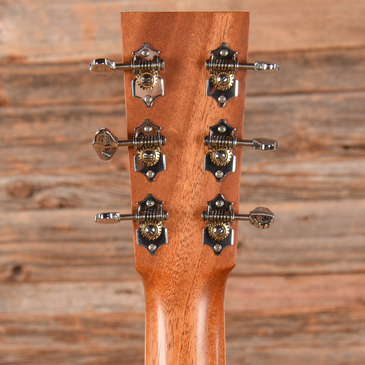 Larrivee OM-40 Mahogany w/Alpine Moon Spruce Top Natural - View 7 | MusicMarket