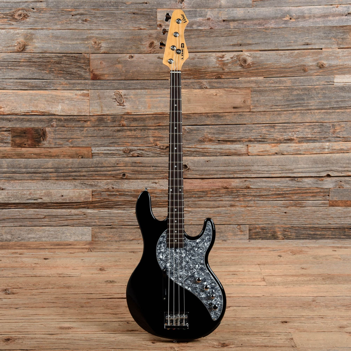 Line 6 Variax Bass 700 Black 2004 - View 4 | MusicMarket