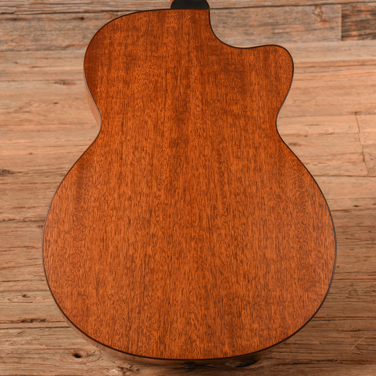 Lowden 012 Natural LEFTY - View 3 | MusicMarket