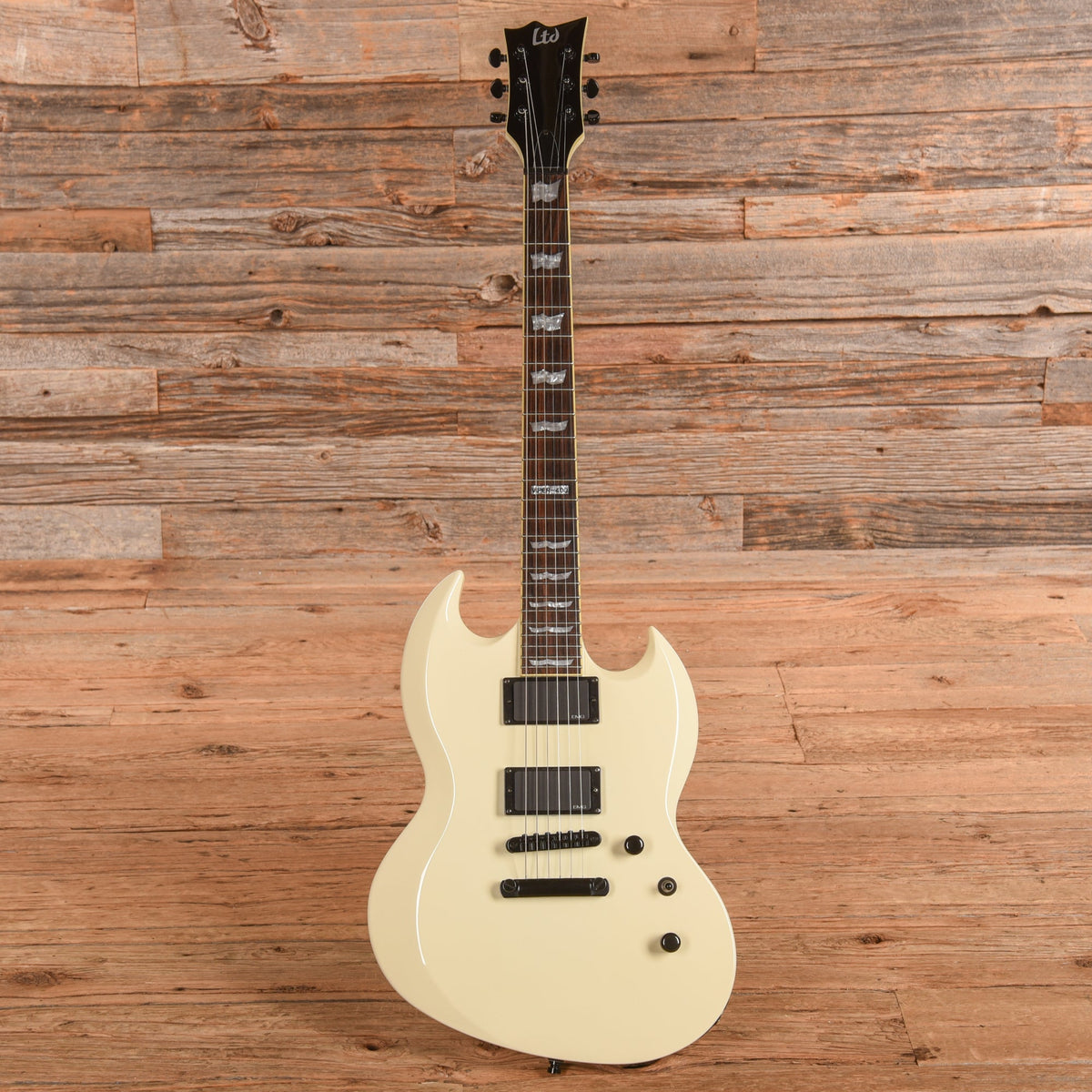 LTD Viper-400 White 2004 - View 4 | MusicMarket
