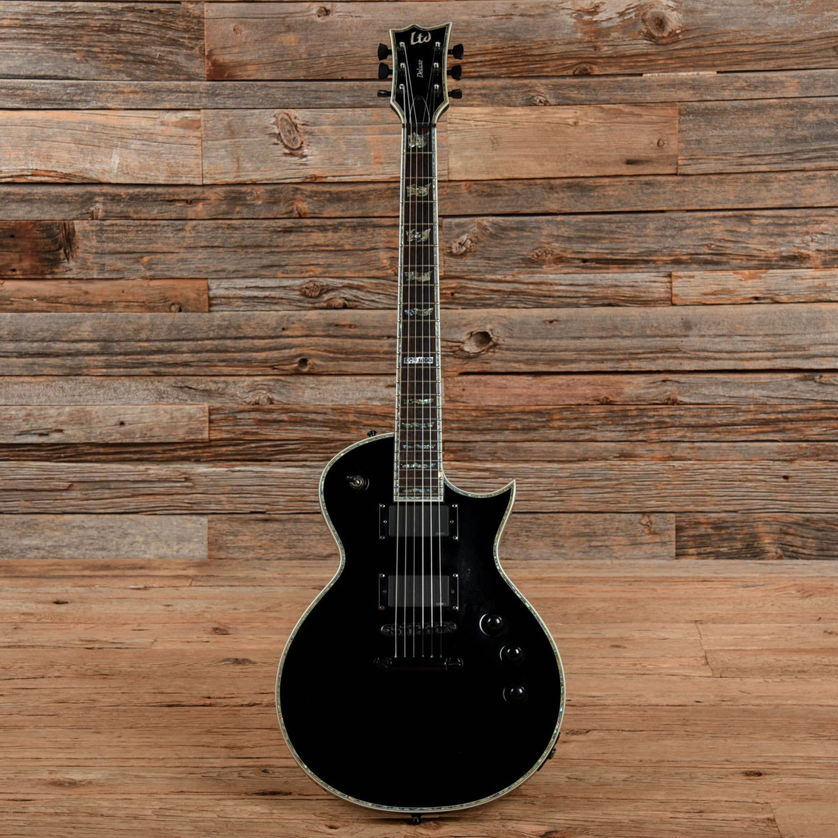 LTD EC-1000 Black 2010 - View 4 | MusicMarket