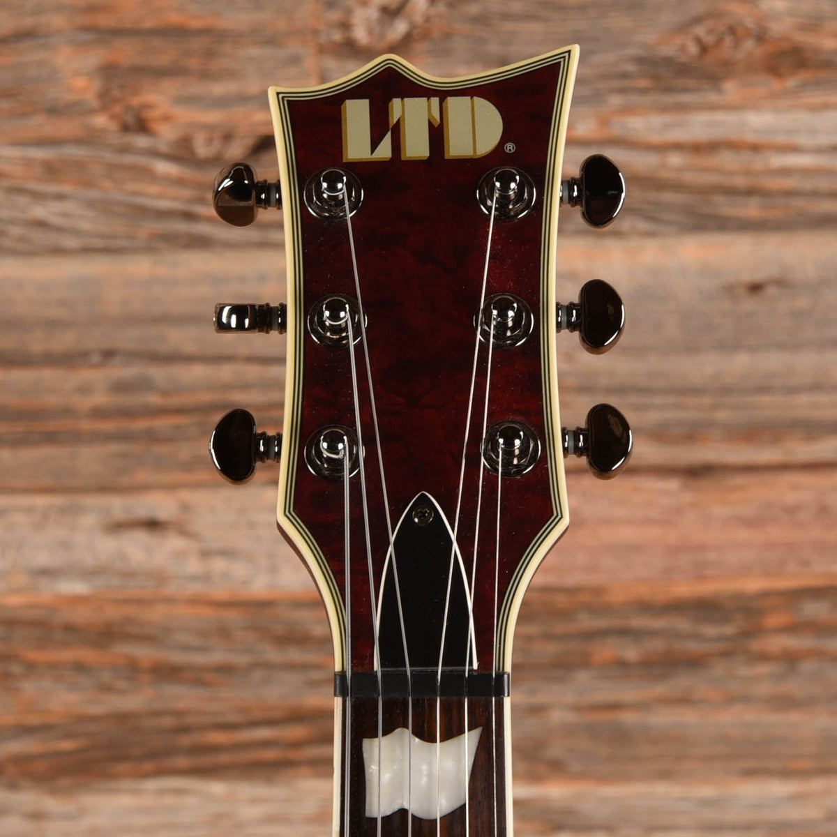 LTD EC-401QM Black Cherry 2016 - View 6 | MusicMarket
