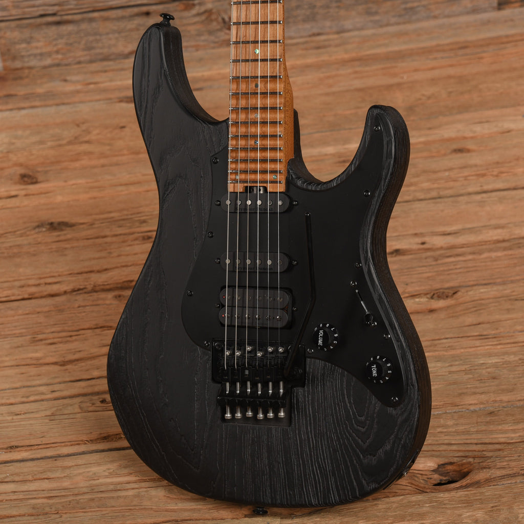 LTD SN-1000FR Black - View 2 | MusicMarket