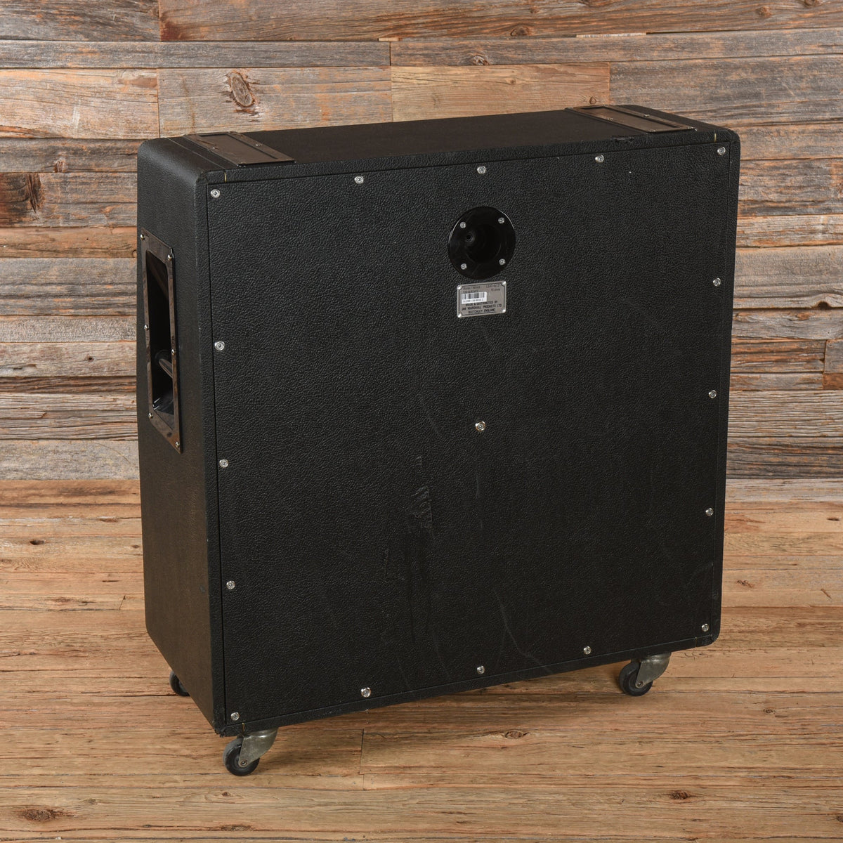 Marshall 1960AX 4x12 Slant Cabinet - View 2 | MusicMarket