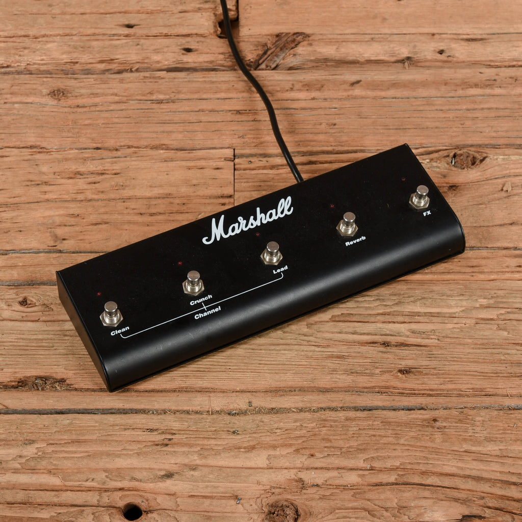 Marshall JCM 2000 TSL 122 Triple Super Lead 3-Channel 100-Watt 2x12" Guitar Amp - View 3 | MusicMarket
