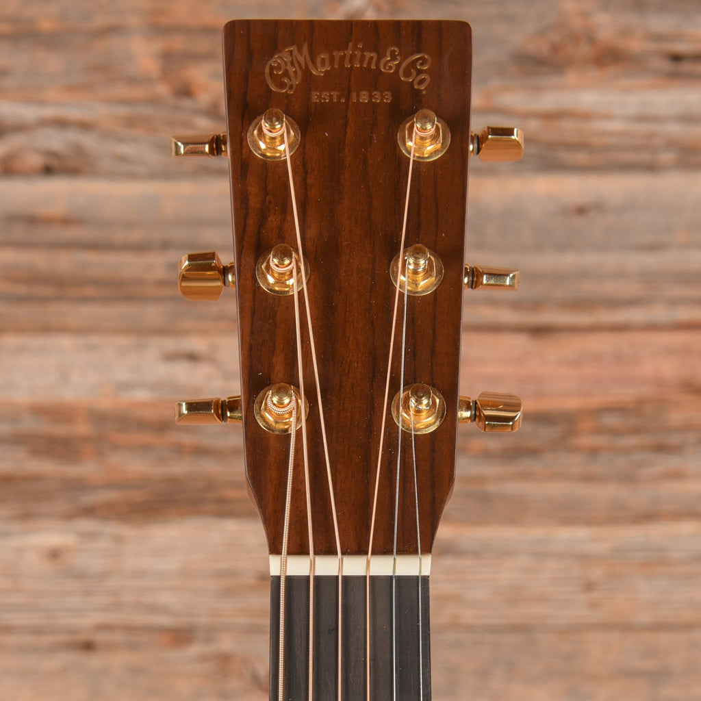 Martin Custom MMV Dreadnought Natural 2012 - View 6 | MusicMarket