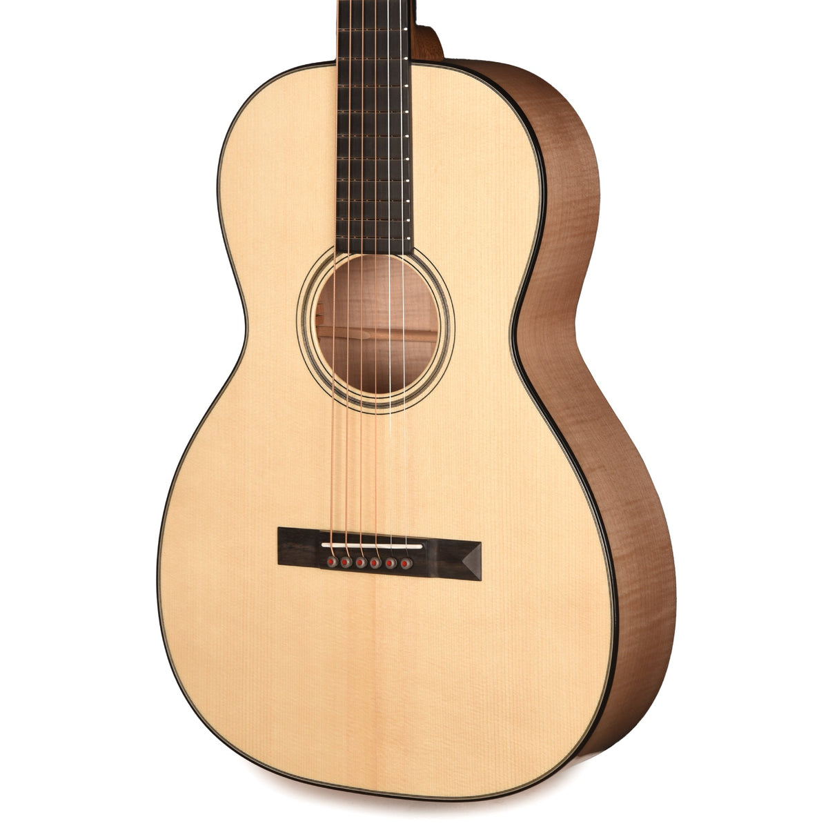 Martin Custom Shop 0-18 Style Concert Italian Alpine Spruce/Pacific Big Leaf Flamed Maple Natural - View 3 | MusicMarket