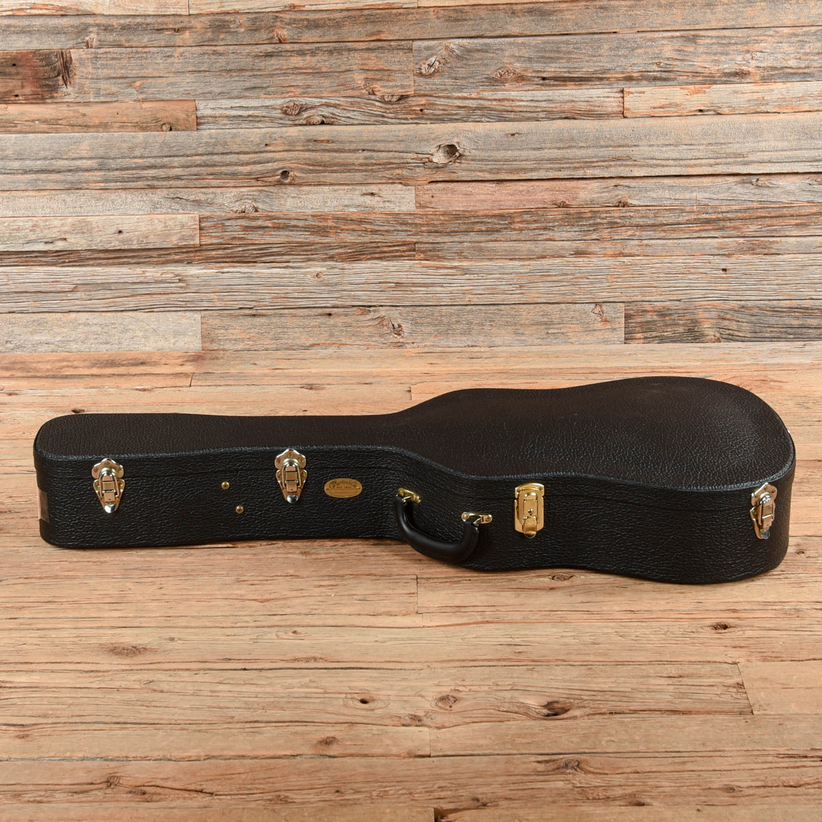 Martin Custom Shop D-28 Authentic 1937 Ambertone 2022 - View 8 | MusicMarket