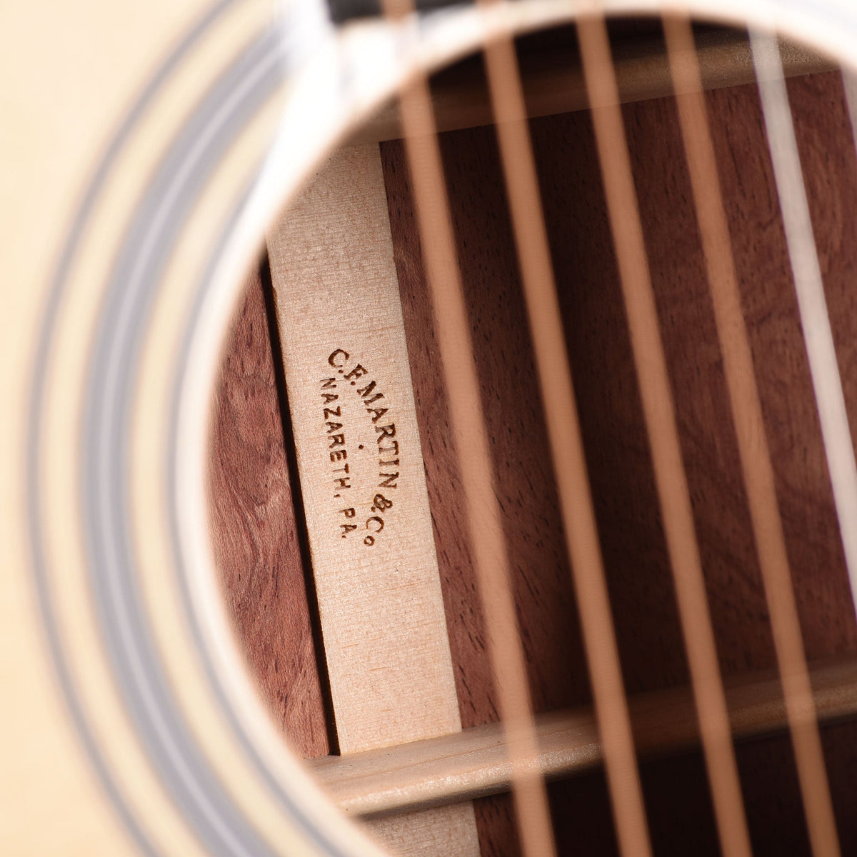 Martin Custom Shop D-28 Style Dreadnought High Altitude Swiss Spruce/Quilted Bubinga Natural - View 10 | MusicMarket