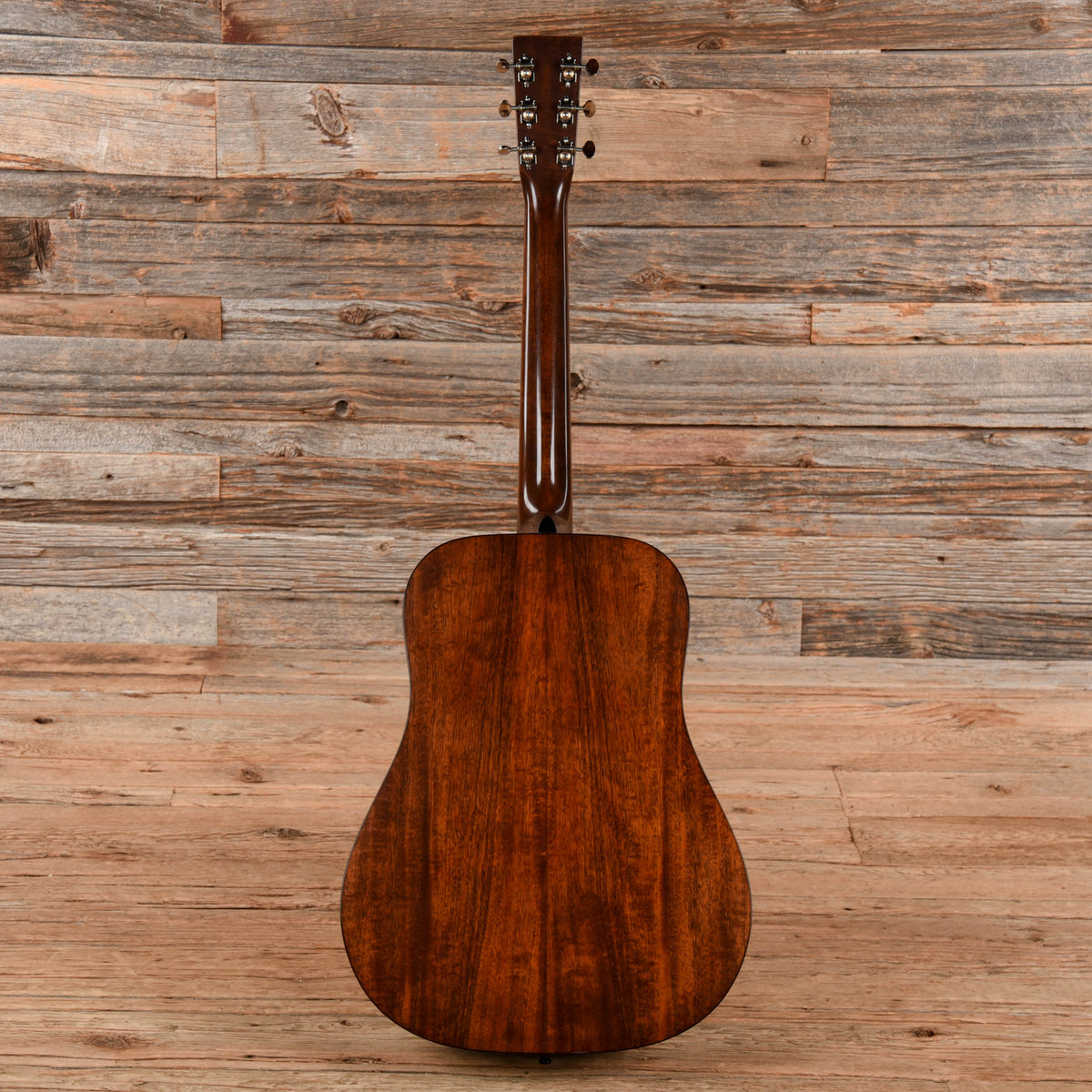 Martin D-18 Authentic 1937 Natural - View 5 | MusicMarket