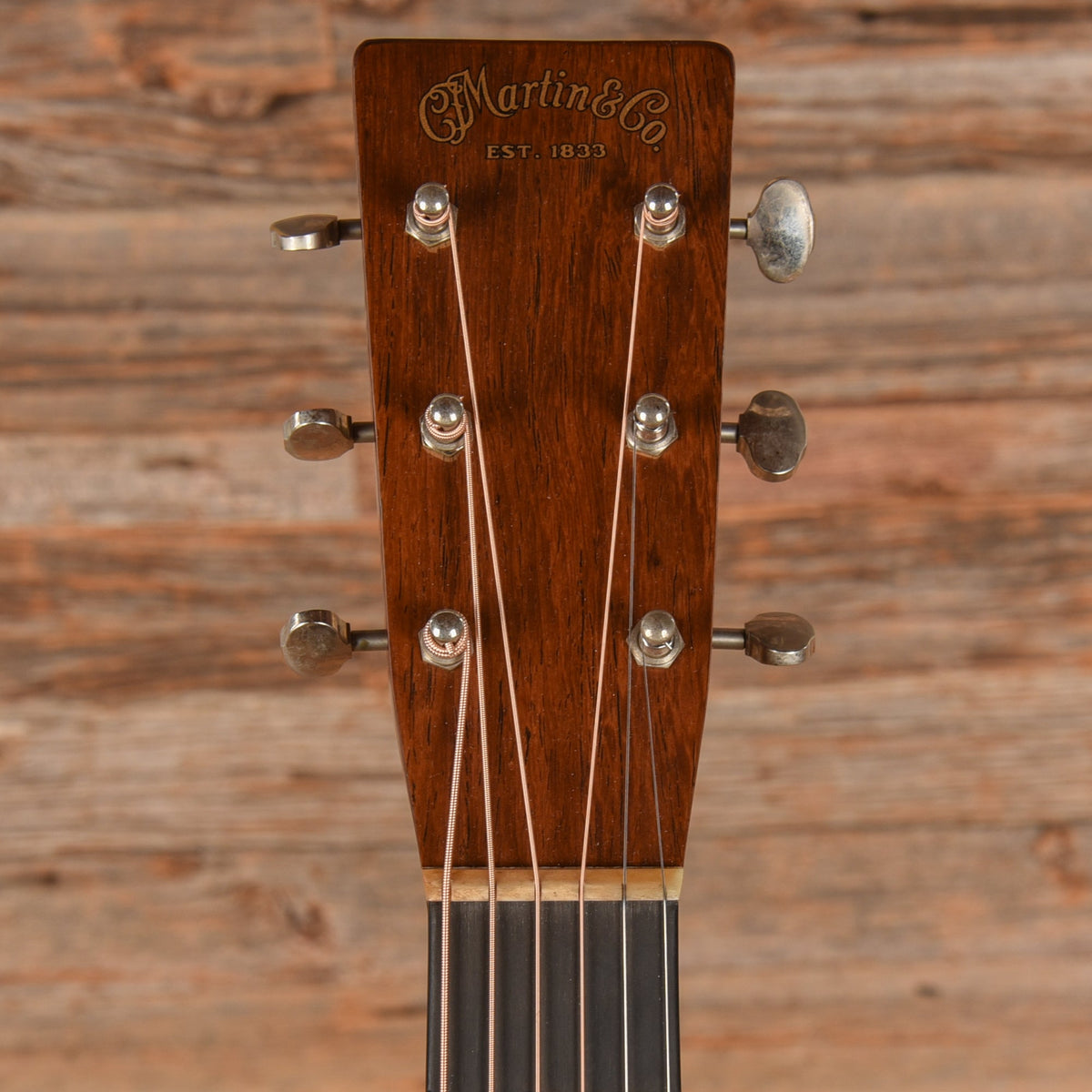 Martin D-18 Authentic 1937 VTS Aged Natural 2023 - View 6 | MusicMarket