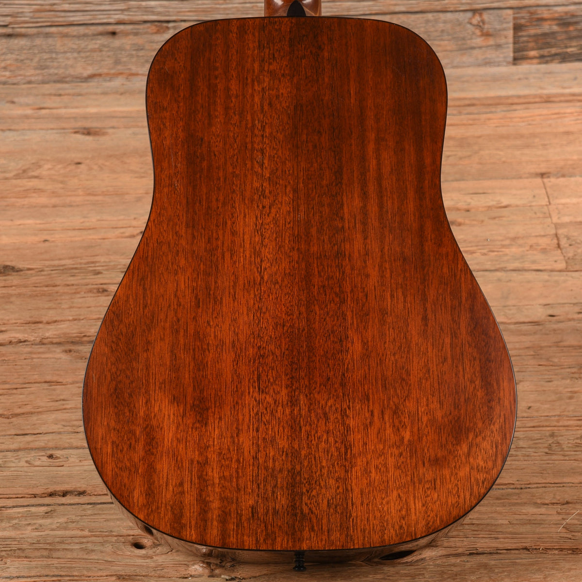 Martin D-18 Authentic 1937 VTS Aged Natural 2023 - View 3 | MusicMarket