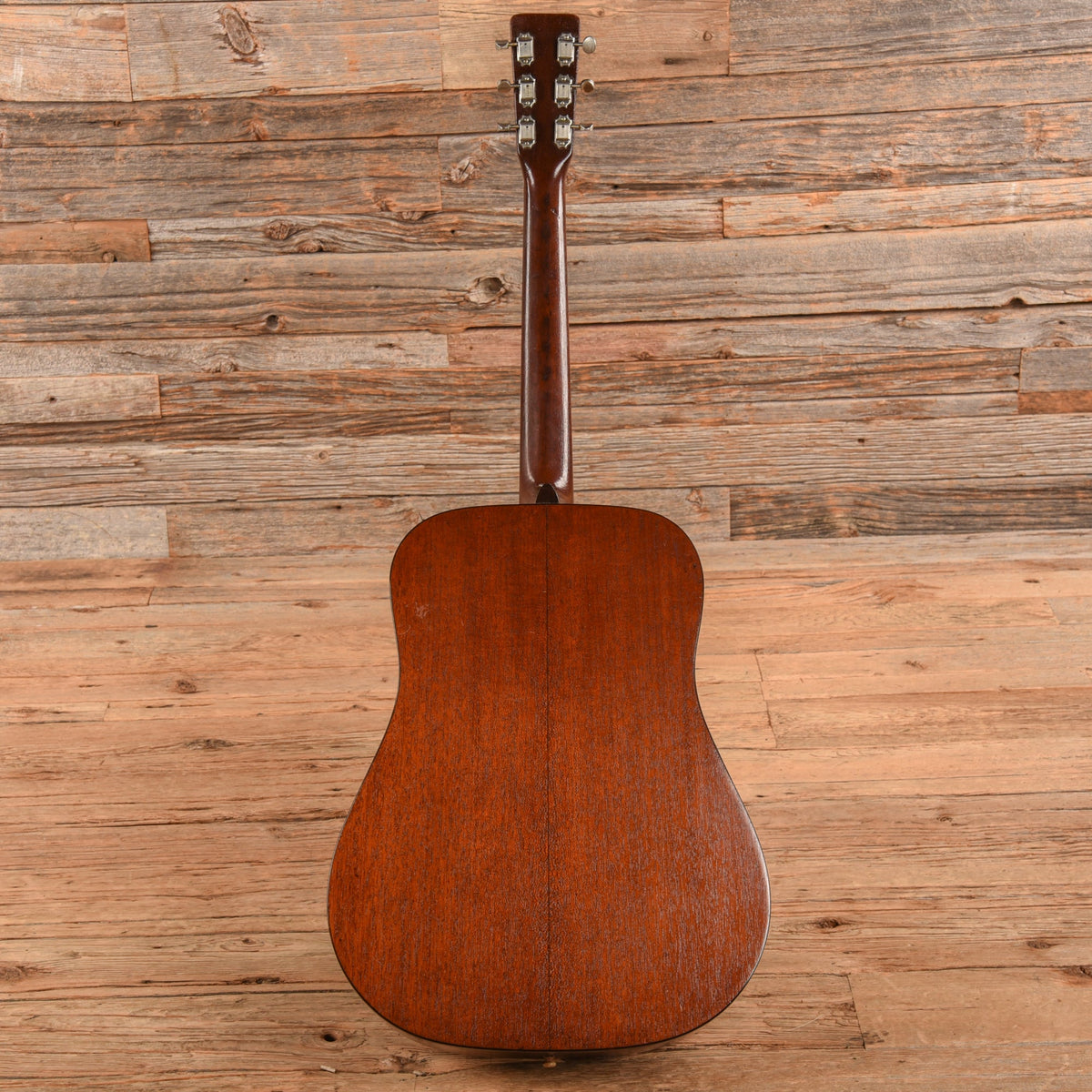 Martin D-18 Natural 1957 - View 5 | MusicMarket