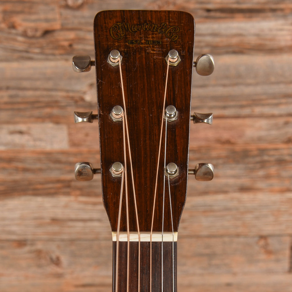 Martin D-18 Natural 1957 - View 6 | MusicMarket