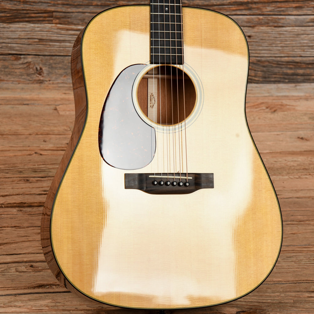 Martin D-18 Natural Gloss 2021 LEFTY - View 8 | MusicMarket