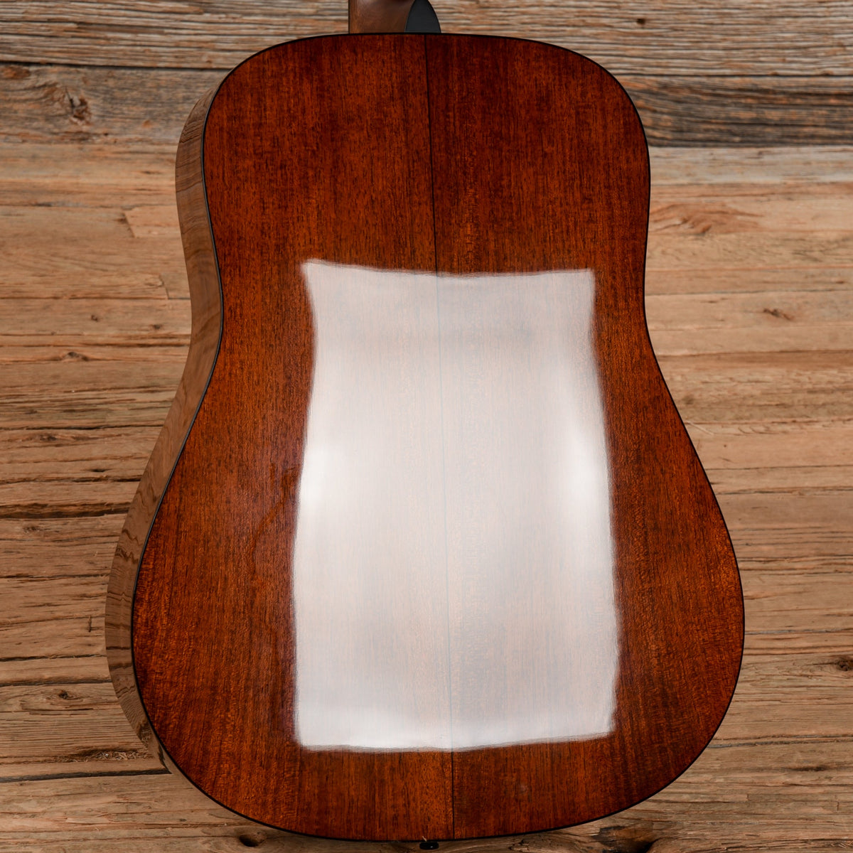 Martin D-18 Natural Gloss 2021 LEFTY - View 9 | MusicMarket