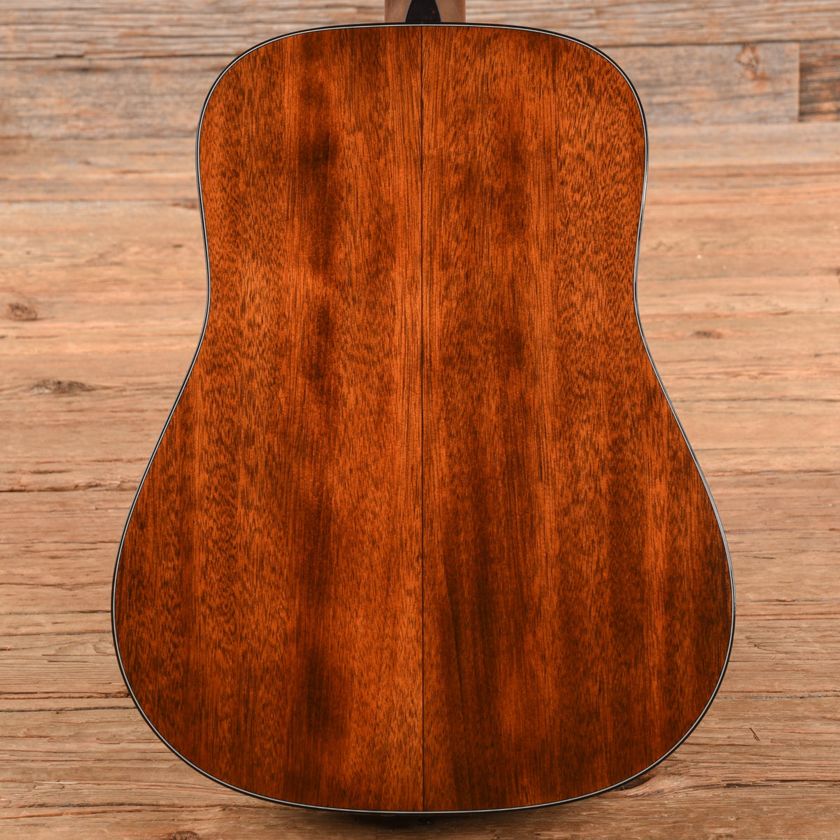 Martin D-19 190th Anniversary (Limited to 190 Instruments) Natural 2023 - View 3 | MusicMarket