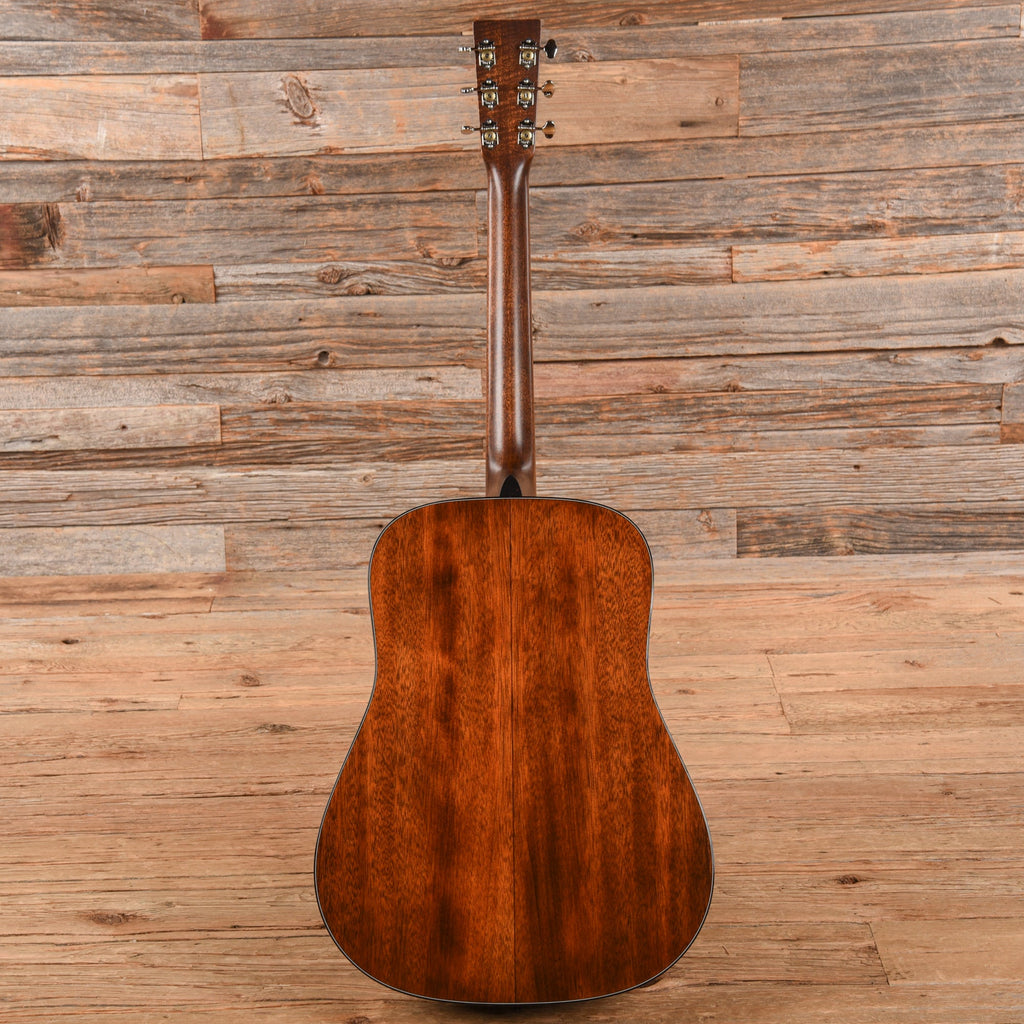 Martin D-19 190th Anniversary (Limited to 190 Instruments) Natural 2023 - View 5 | MusicMarket