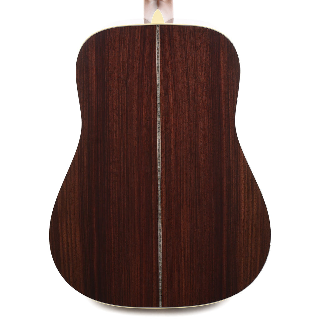 Martin D-28 Billy Strings Spruce/East Indian Rosewood Natural - View 3 | MusicMarket