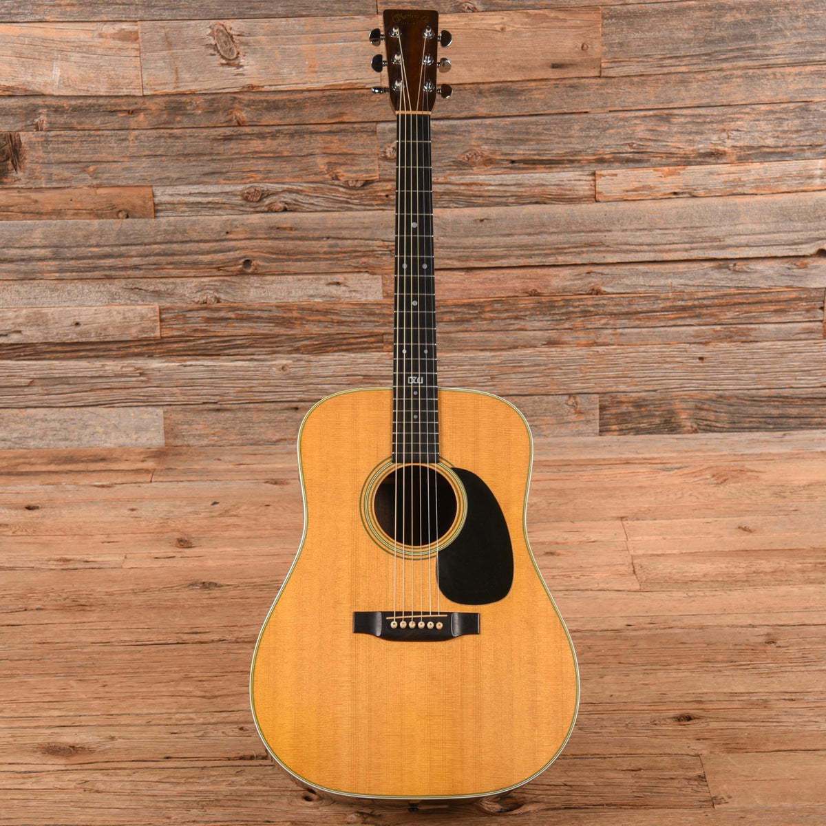 Martin D-28 Natural 1975 - View 4 | MusicMarket