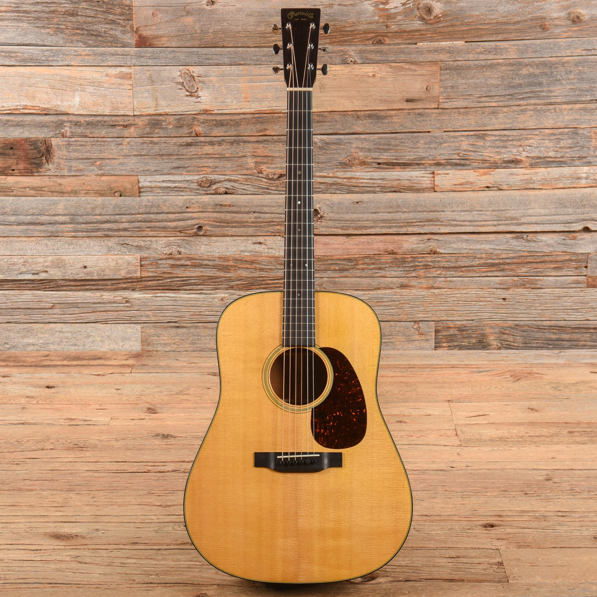 Martin Standard Series D-18 Natural 2021 - View 4 | MusicMarket