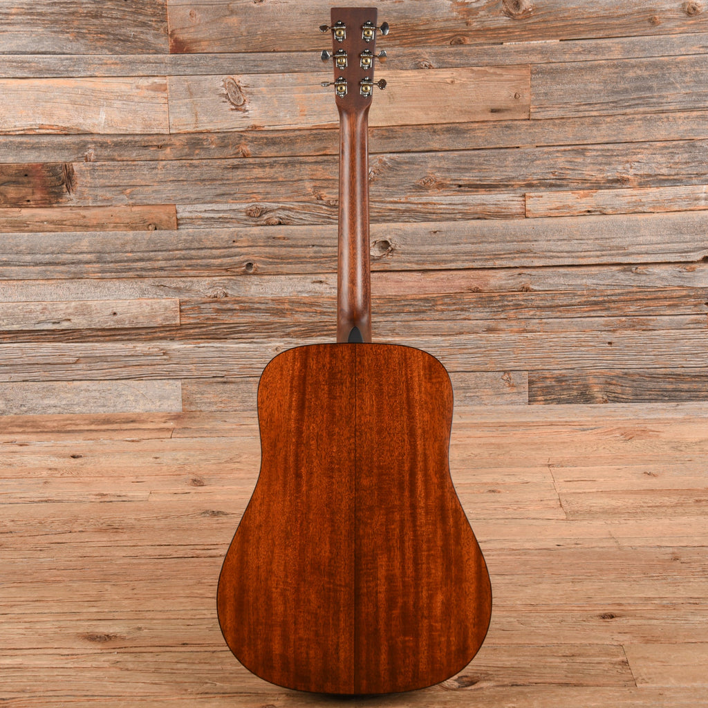 Martin Standard Series D-18 Natural 2021 - View 5 | MusicMarket
