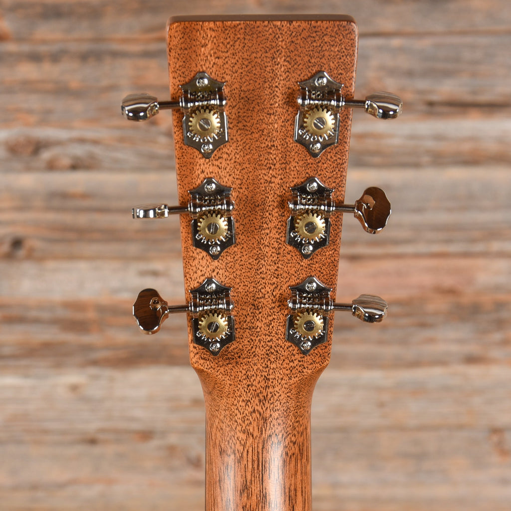 Martin Standard Series D-18 Natural - View 7 | MusicMarket