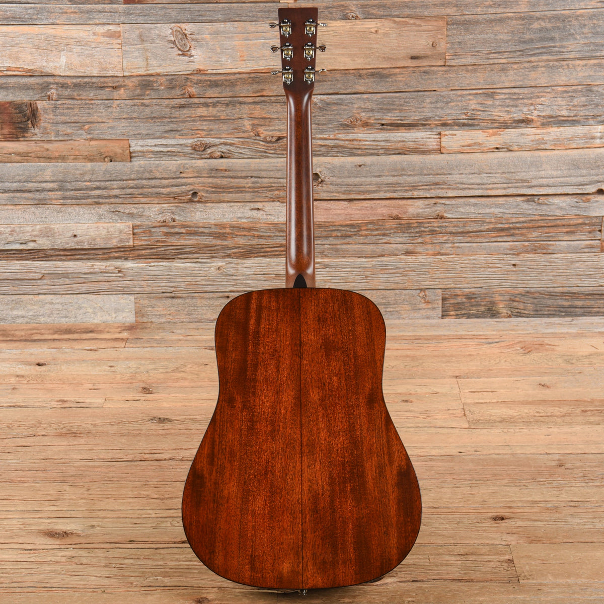 Martin Standard Series D-18 Sunburst 2021 - View 5 | MusicMarket