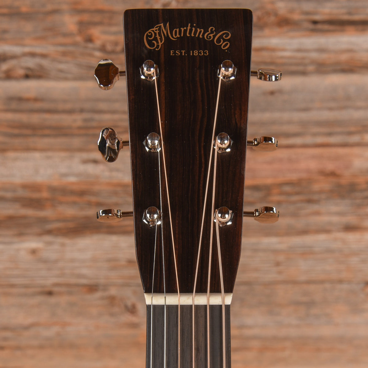 Martin Standard Series D-28 Natural LEFTY - View 6 | MusicMarket