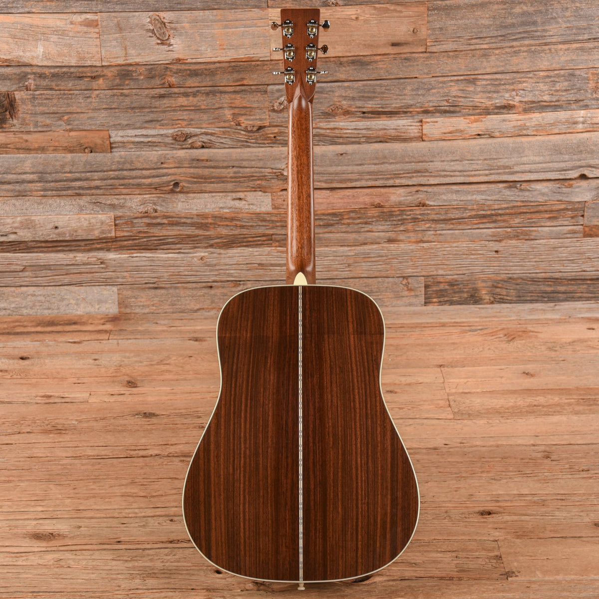 Martin Standard Series D-28 Natural LEFTY - View 5 | MusicMarket