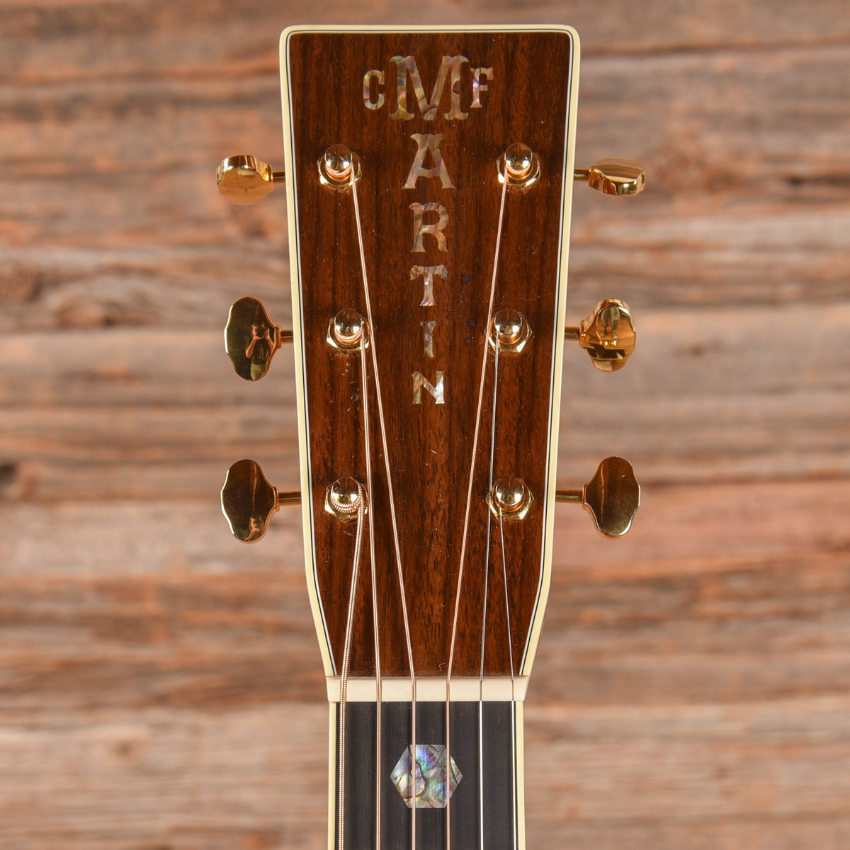 Martin Standard Series D-41 Sunburst 2023 - View 6 | MusicMarket