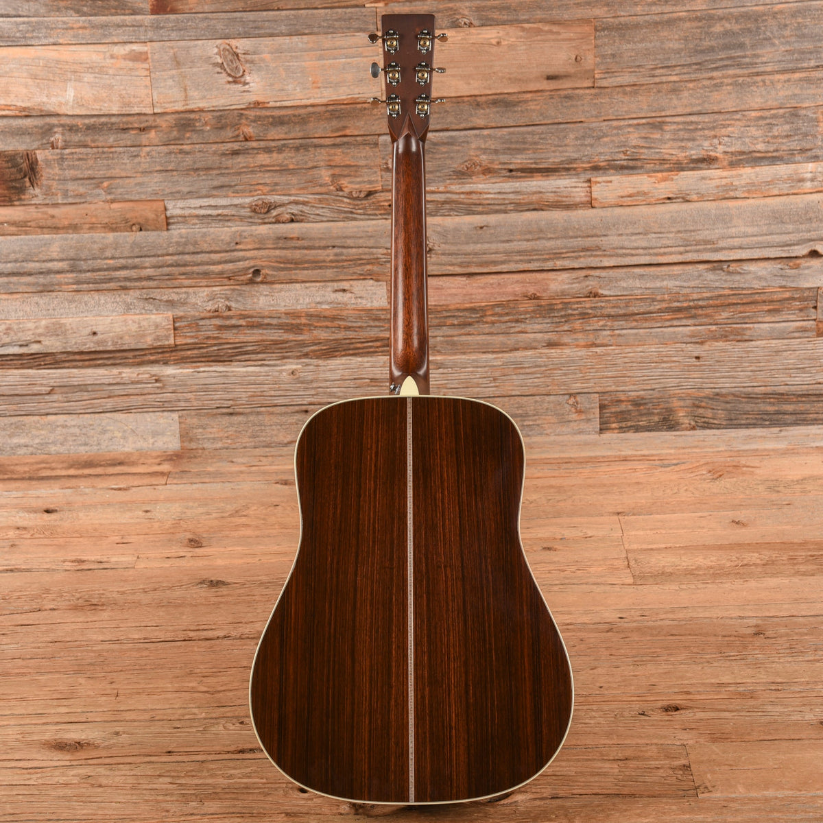 Martin Standard Series HD-28 Natural 2021 - View 5 | MusicMarket