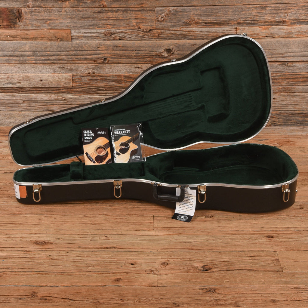 Martin Standard Series HD-28 Natural 2023 - View 9 | MusicMarket