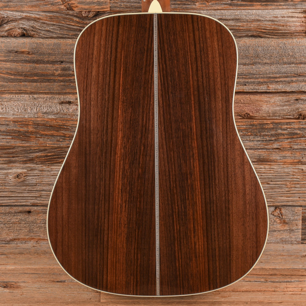 Martin Super HD-28 Natural 2025 - View 3 | MusicMarket