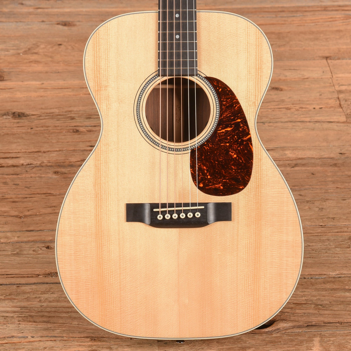 Martin 00-16E Natural 2019 - MusicMarket