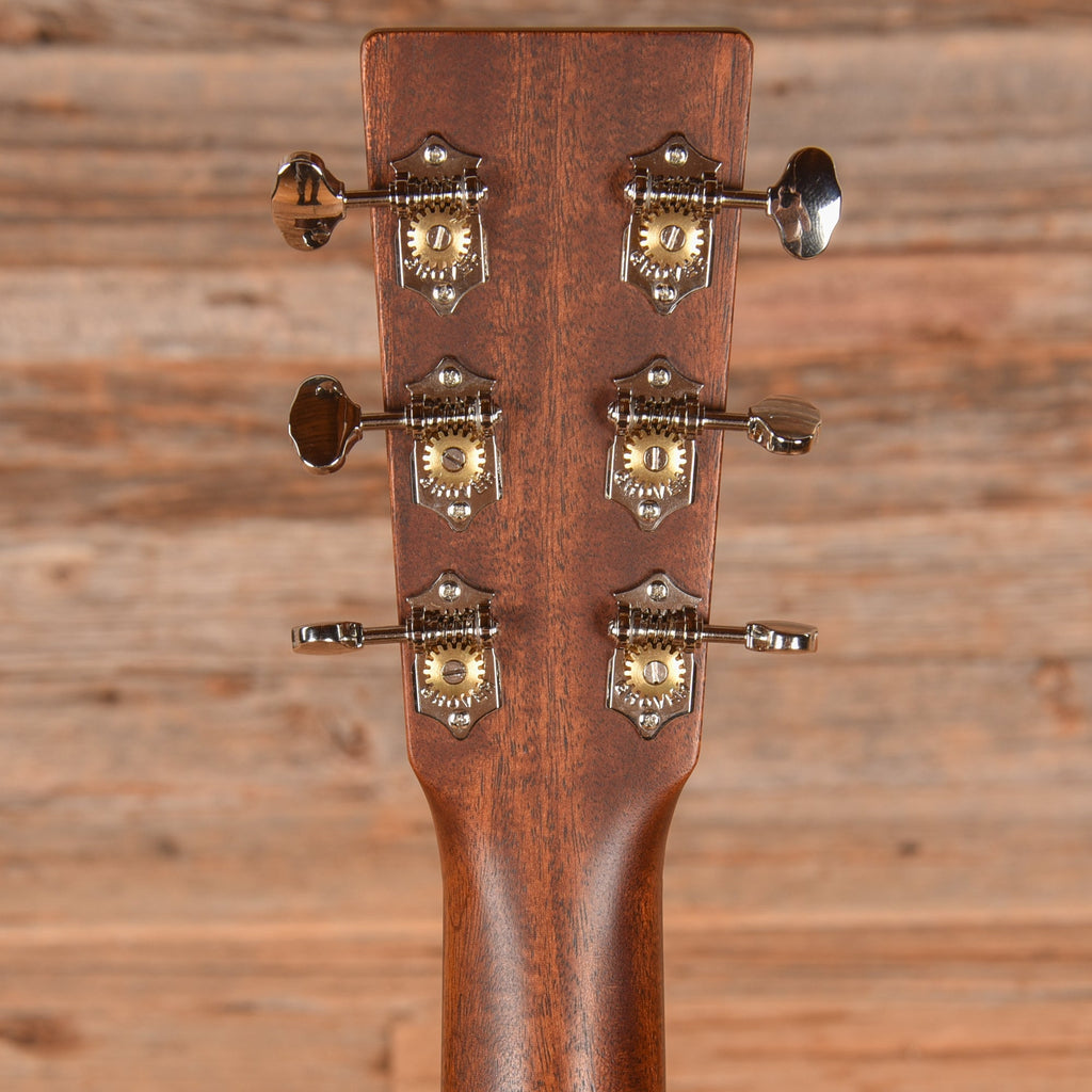 Martin 00-16E Natural 2019 - View 7 | MusicMarket