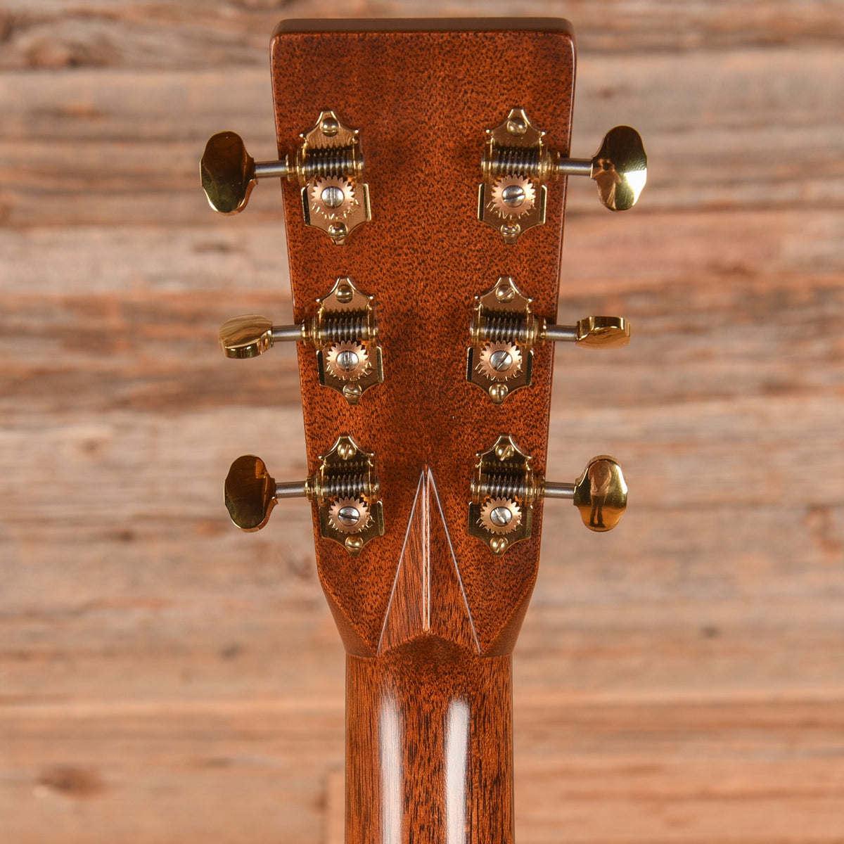 Martin 00-28 Modern Deluxe Natural 2024 - View 7 | MusicMarket
